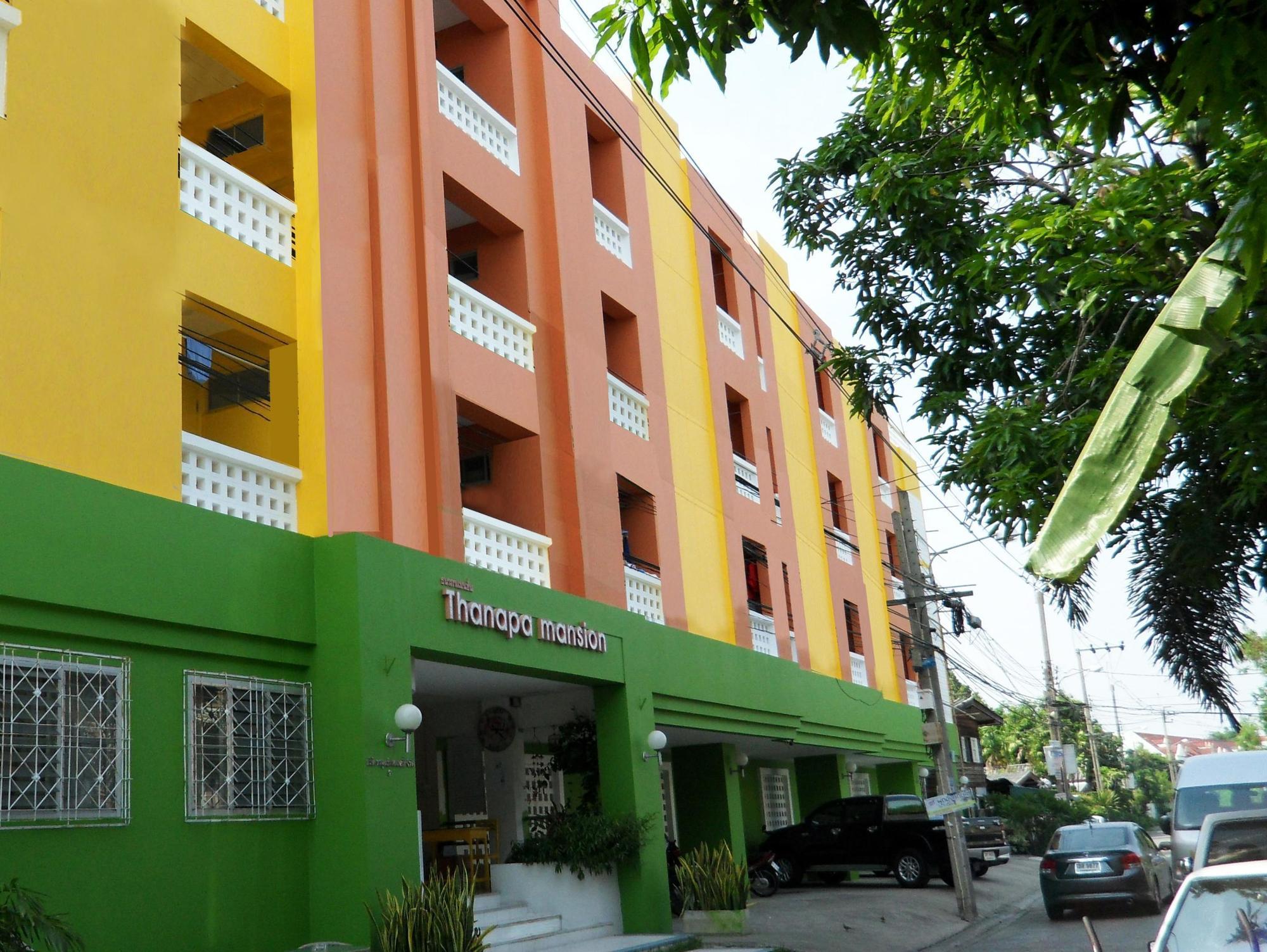 Thanapa Mansion Bangkok Exterior photo